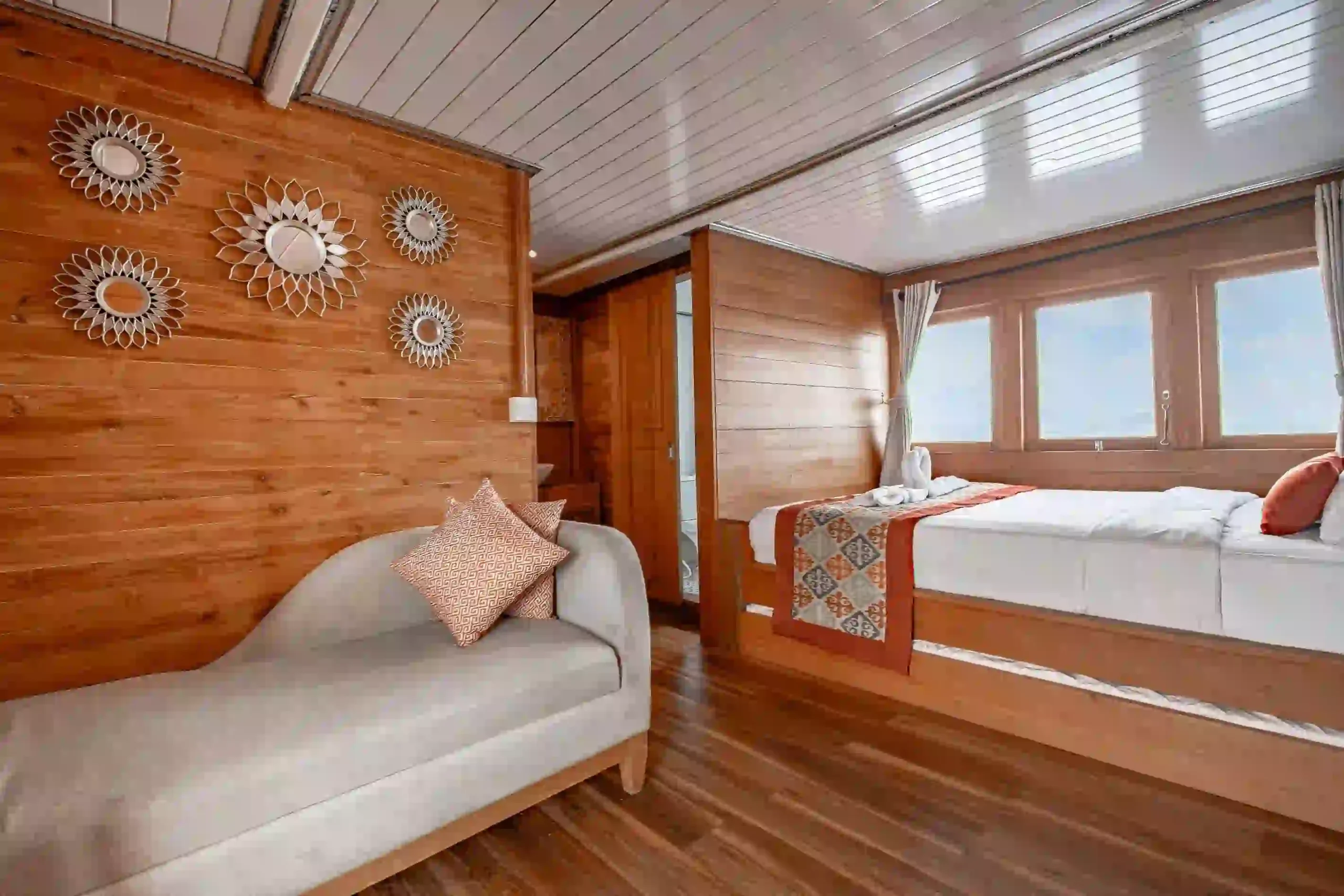 Signature Ocean Cabin